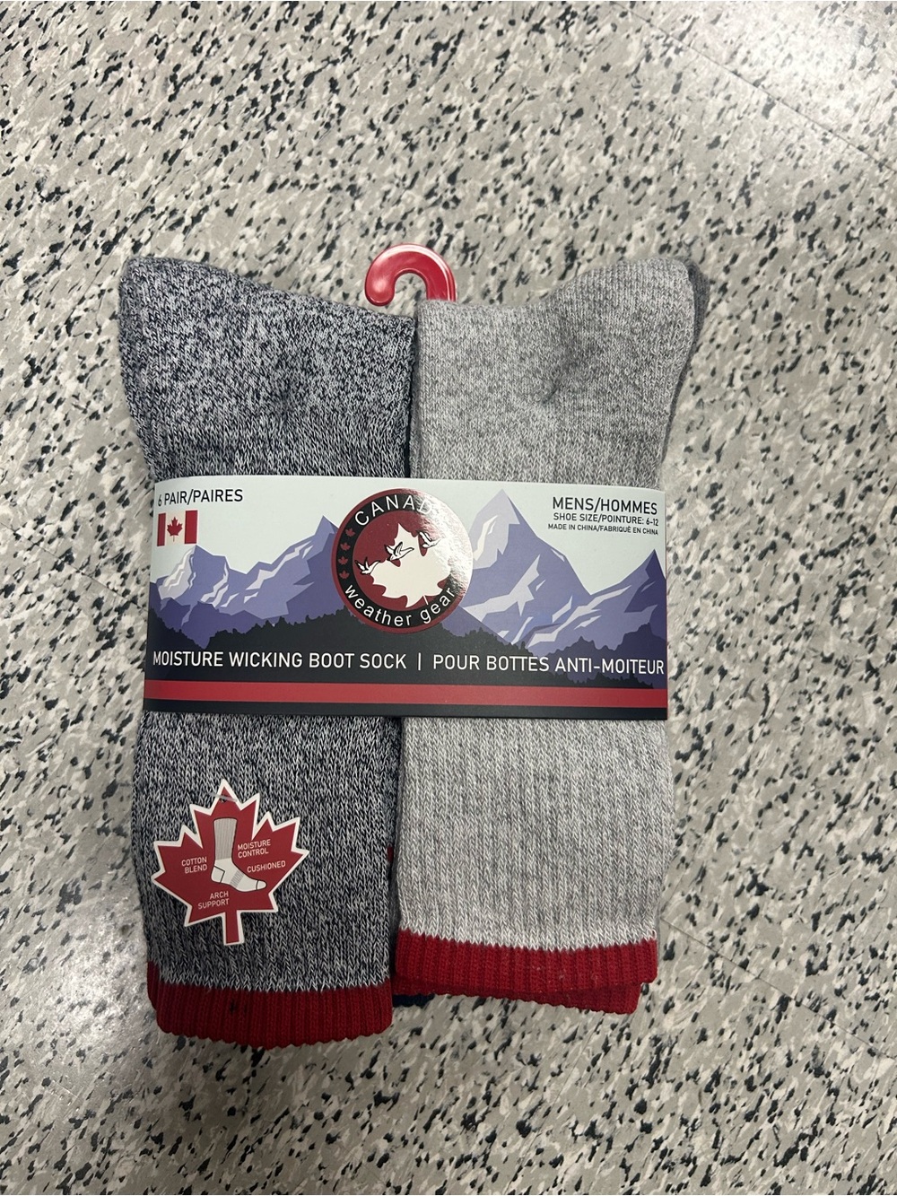 Canada Weather Gear Men's moisture wicking boots Socks 6 packs